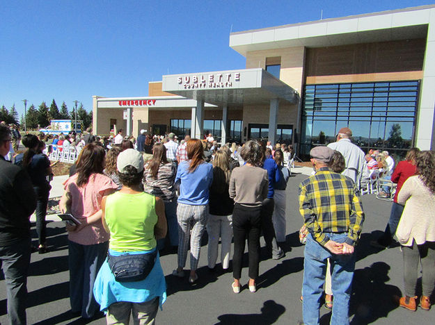 CAH Ribbon Cutting. Photo by Dawn Ballou, Pinedale Online.