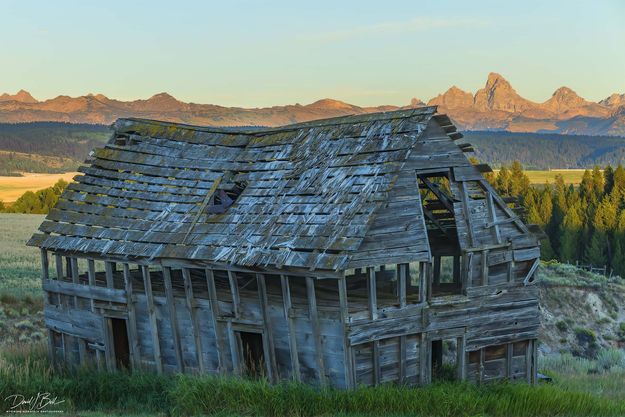 Million Dollar Jackson Fixer Upper. Photo by Dave Bell.