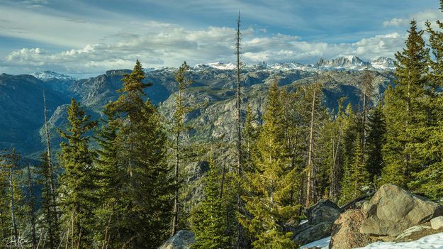 Elkhart Park Classic View. Photo by Dave Bell.