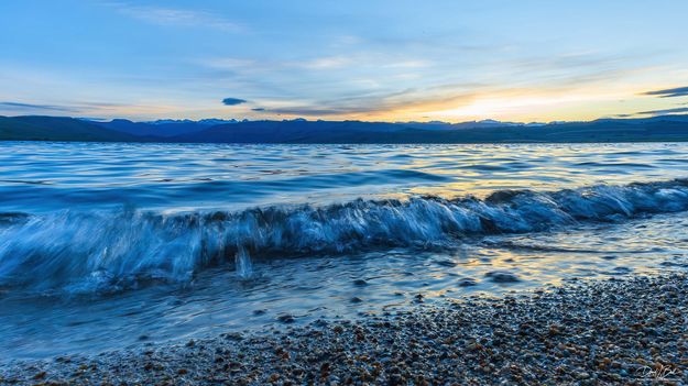 Beautiful Splash. Photo by Dave Bell.