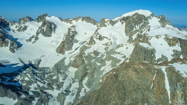 Gannett and Dinwoody Glacier. Photo by Dave Bell.