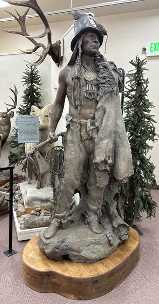 Addih-Hiddisch. Photo by Pinedale Online.